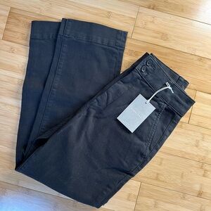 The Organic Straight-Leg Pant